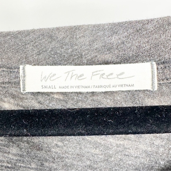 ✅ We The Free Tell Tale Longline Blouse Dark Gray Oversized Tunic Top SIZE SMALL - Picture 6 of 8